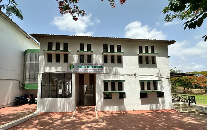 College of Phramacy 